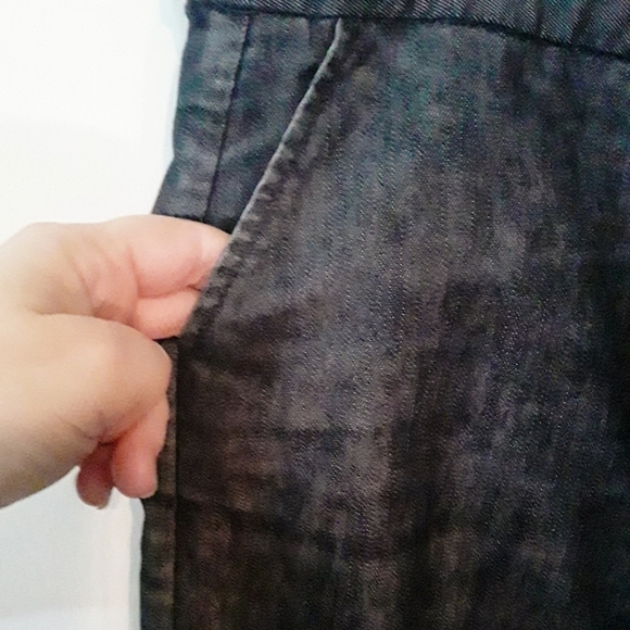 Gap Dark Jean Skirt - Picture 3 of 8